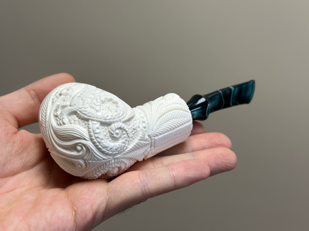 altinay-classic-brandy-meerschaumpfeife-drachenmotiv image 6
