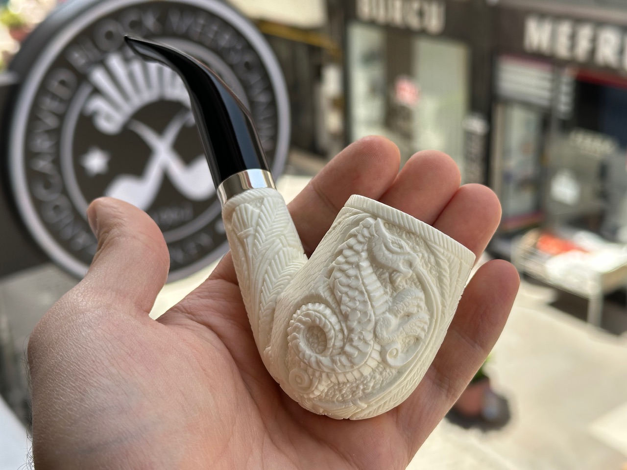 altinay-xl-billiard-meerschaumpfeife-drachenmotiv image 2