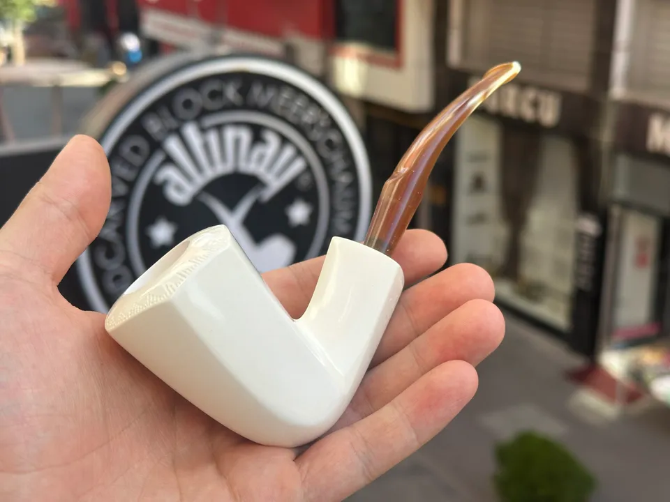 altinay-classic-xl-dublin-panel-meerschaumpfeife-natur image 1