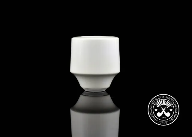altinay-kirsten-53311-pfeifenkopf-meerschaum-glatt image 1