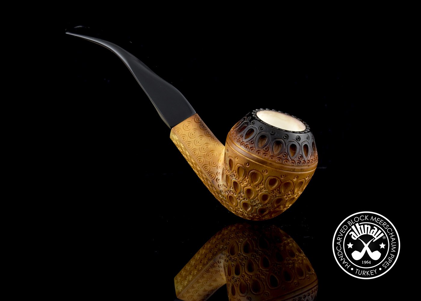 altinay-calcined-bulldog-meerschaumpfeife-lee-van-cleef-stil image 5