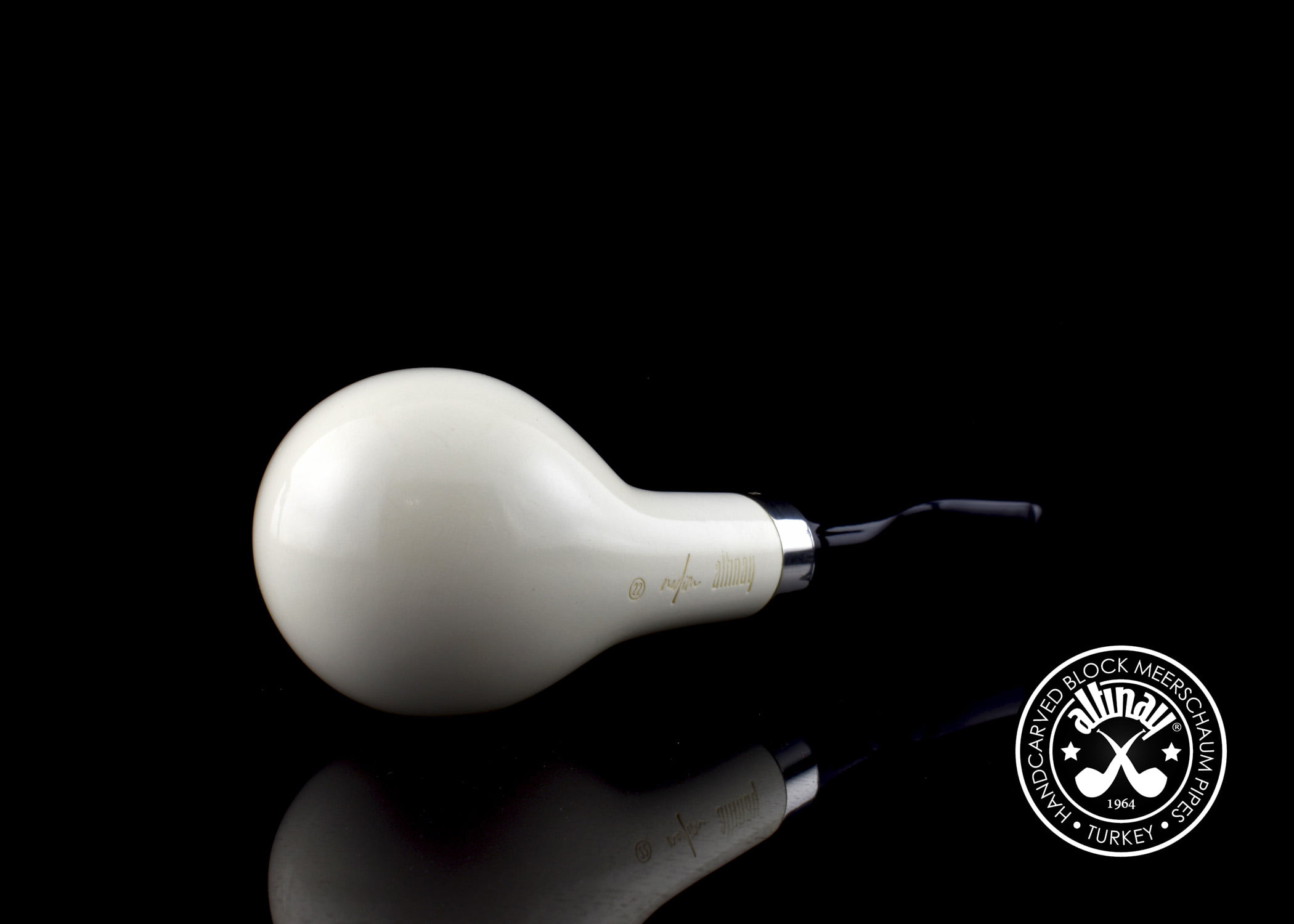 altinay-classic-meerschaum-apple-tabakpfeife-glatt-natur image 4