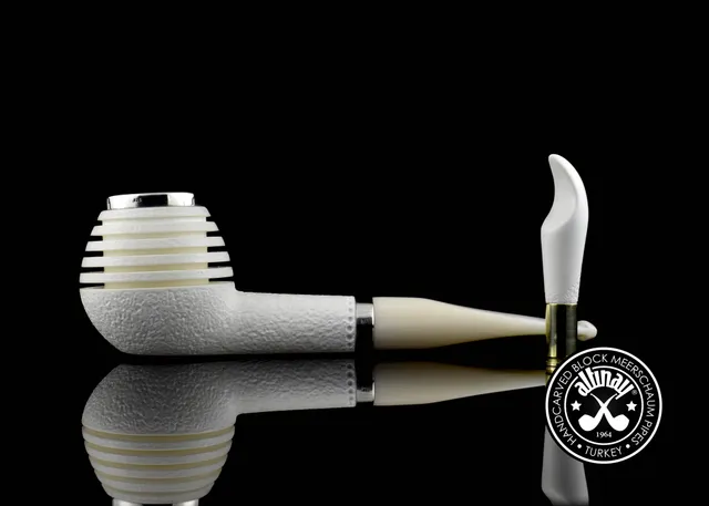 altinay-classic-radiator-meerschaumpfeife-set-mit-etui-stopfer-2 image 1