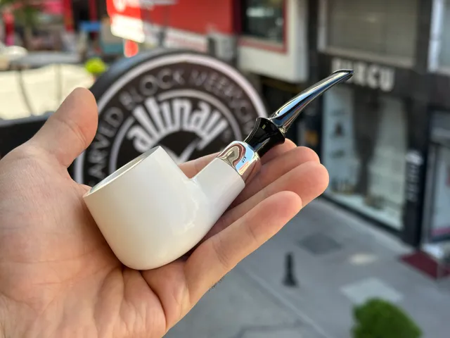 altinay-translucent-pot-meerschaumpfeife-silver-army-a image 1