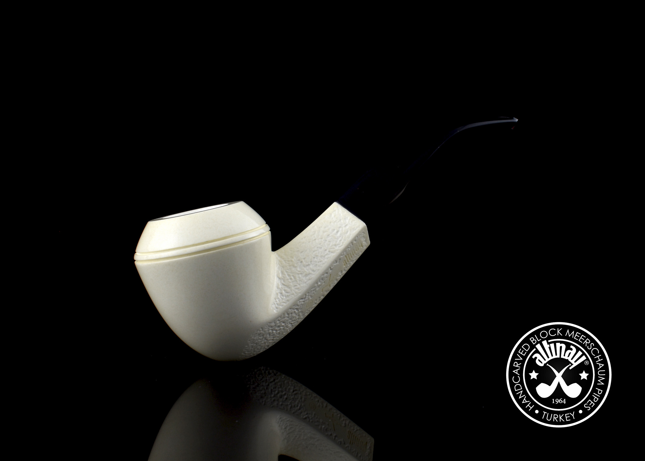 altinay-classic-bulldog-meerschaumpfeife-glatt-natur image 1