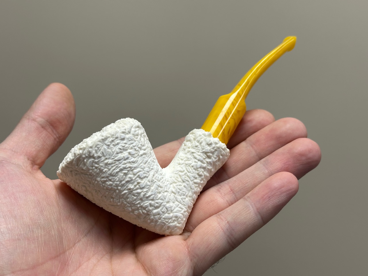 altinay-classic-acorn-meerschaumpfeife-eichelform-natur image 1