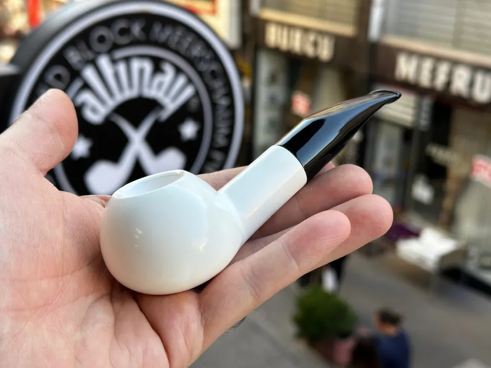 altinay-translucent-series-author-meerschaumpfeife-a image 1