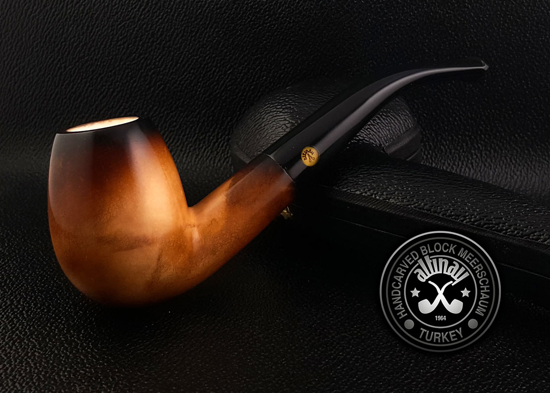 altinay-calcined-half-bent-meerschaumpfeife-van-cleef image 1