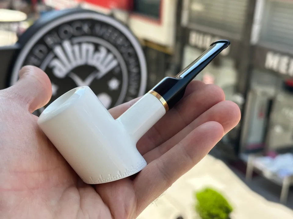altinay-classic-poker-meerschaumpfeife-natur-glatt image 1