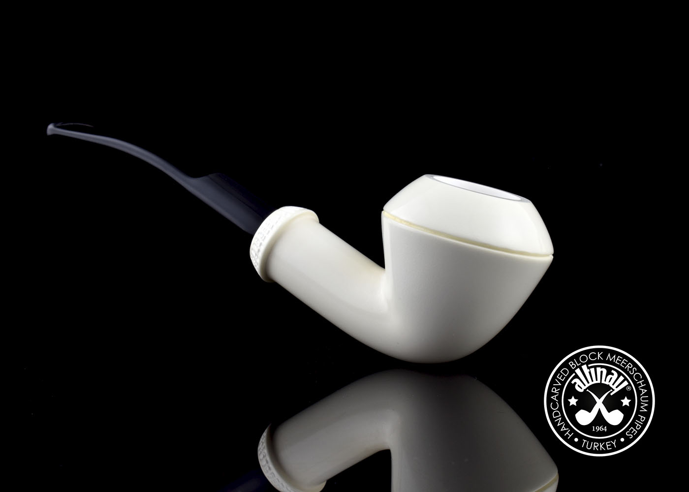 altinay-classic-rhodesian-meerschaumpfeife-rund-2 image 4
