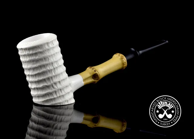 altinay-bamboo-poker-meerschaumpfeife-bambus-natur image 1