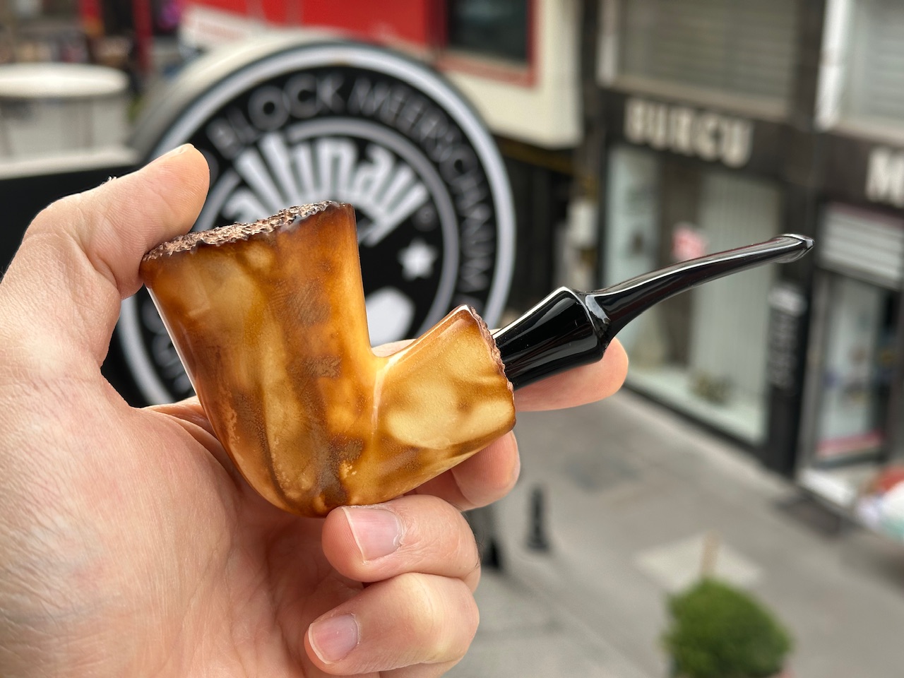 altinay-translucent-dublin-meerschaumpfeife-a-kalziniert image 3