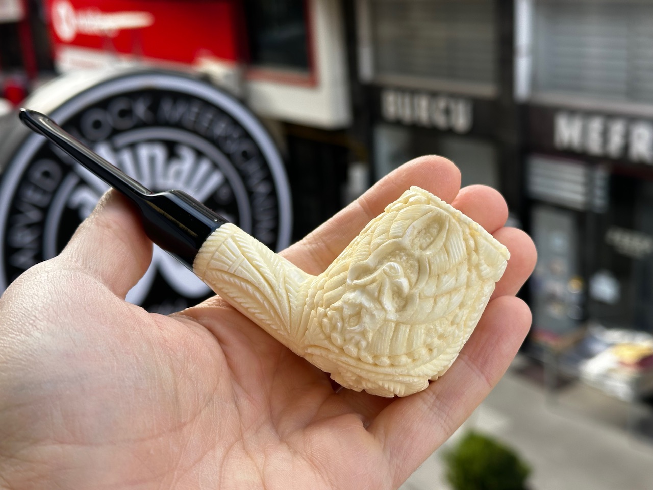 altinay-eagle-s-claw-billiard-meerschaumpfeife-adlermotiv image 2
