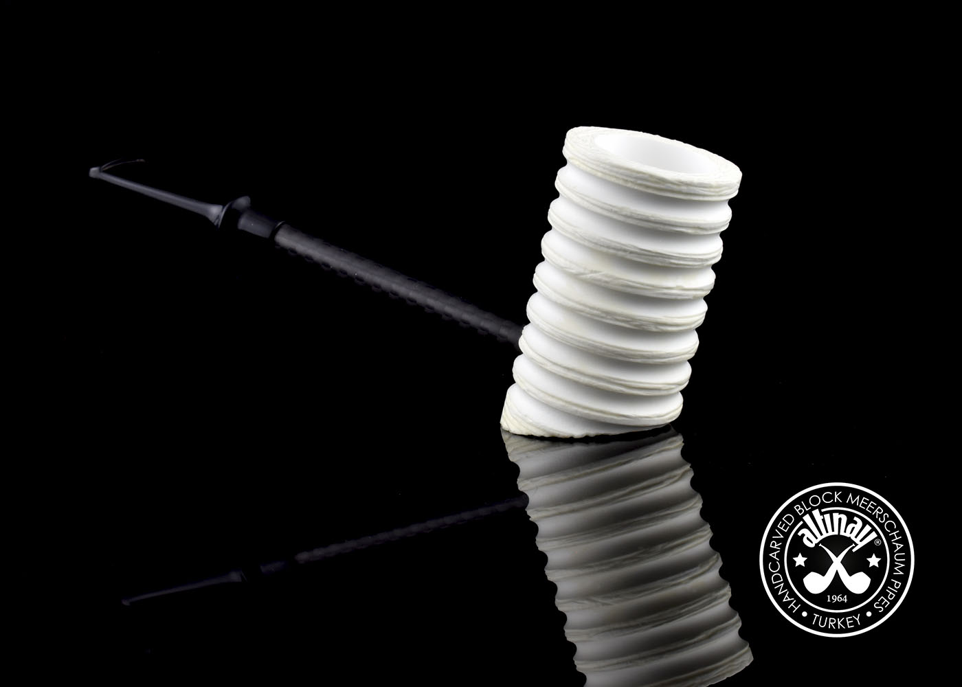 altinay-carbon-fiber-series-poker-tabakpfeife-meerschaum-glatt image 3