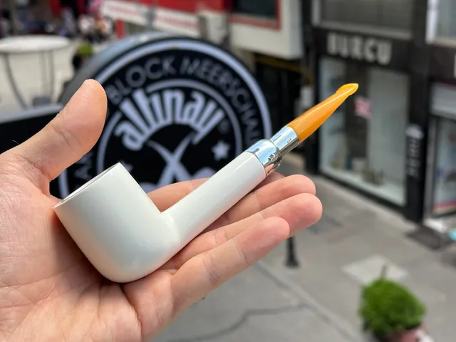 altinay-lovat-silver-spigot-meerschaumpfeife-a-translu image 1
