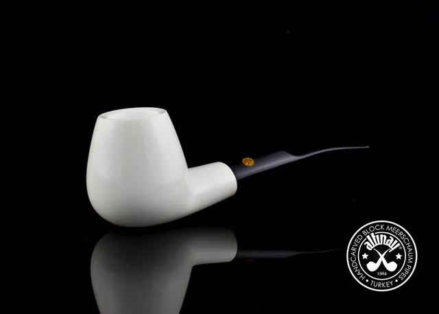 altinay-classic-brandy-oval-meerschaumpfeife-ovaler-holm image 1