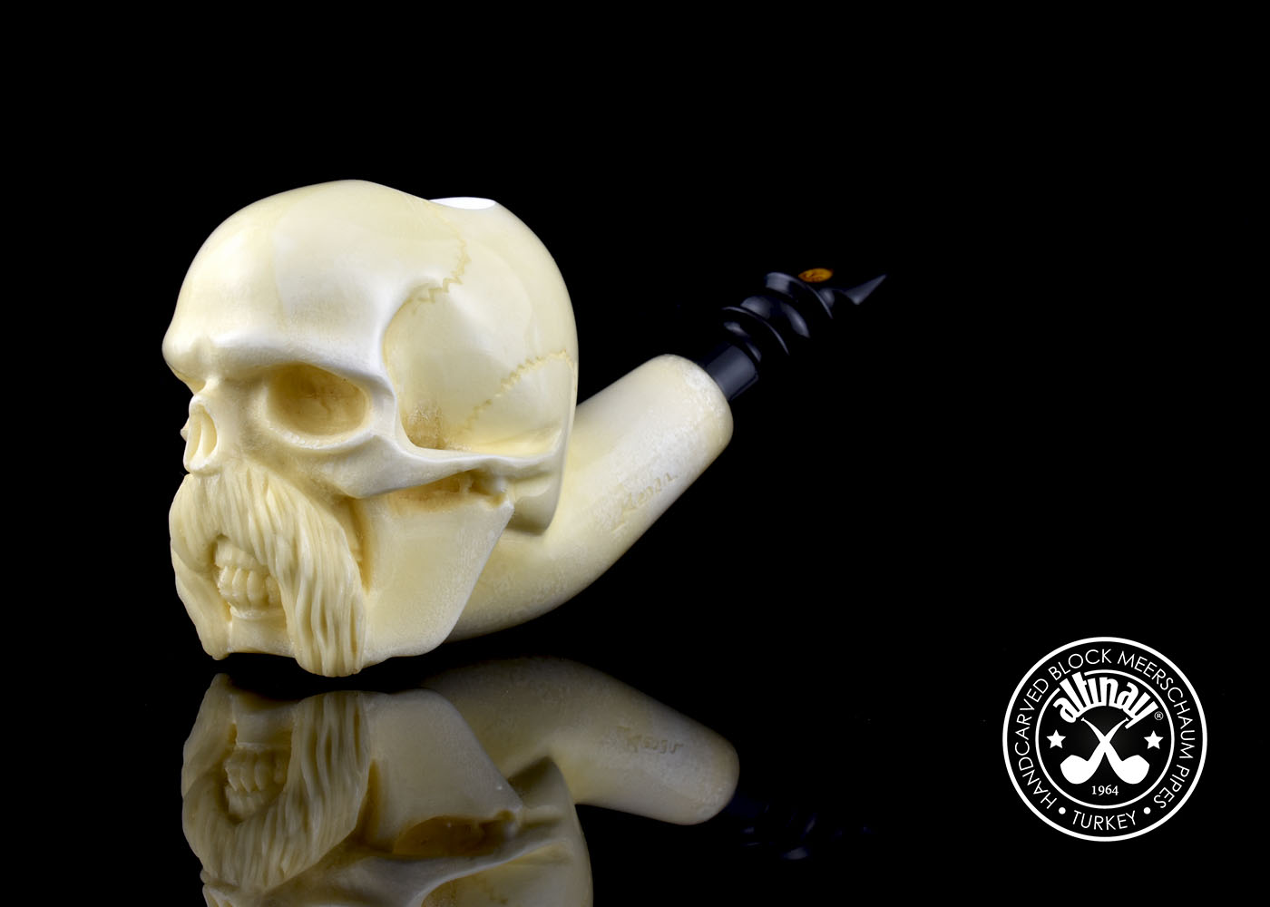 altinay-classic-skull-schnurrbart-meerschaumpfeife-figur image 2