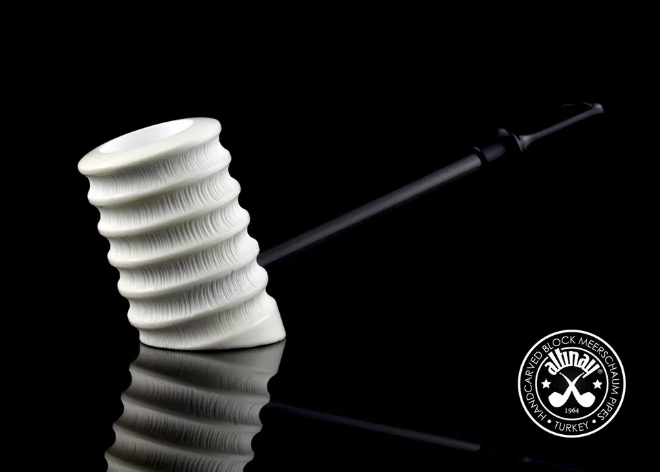 altinay-carbon-fiber-series-poker-meerschaumpfeife-glatt image 1