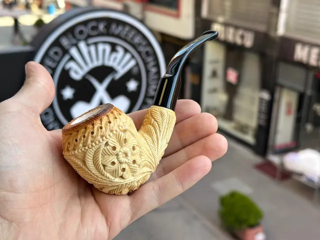 altinay-calcined-rhodesian-meerschaumpfeife-lee-van-cleef-stil image 1