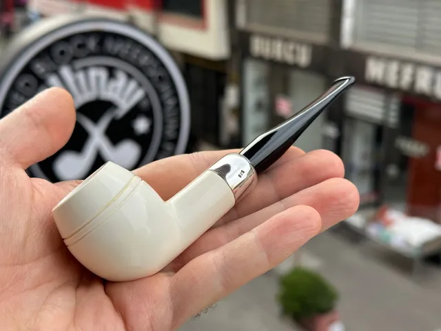 altinay-spigot-rhodesian-silber-army-meerschaumpfeife image 1