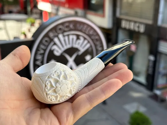altinay-classic-tomato-meerschaumpfeife-runder-kopf image 1