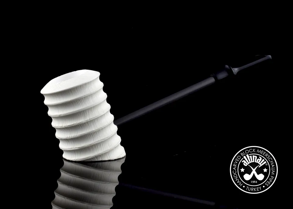 altinay-carbon-fiber-poker-meerschaumpfeife-sitzpfeife-modern image 1