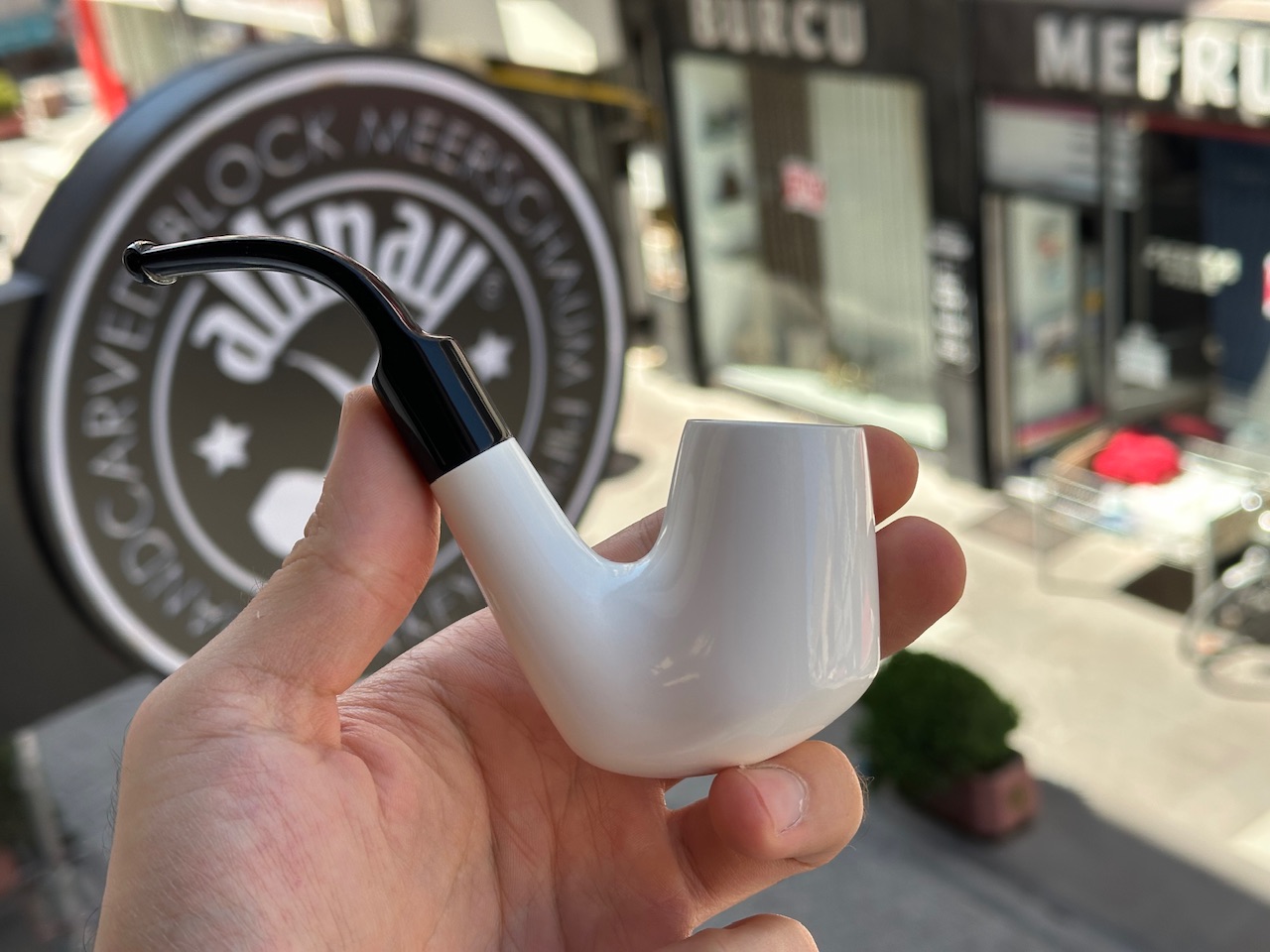 altinay-translucent-oom-paul-meerschaumpfeife-a image 2