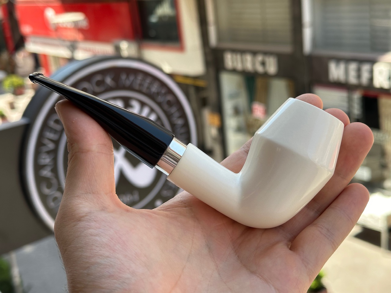 altinay-translucent-rhodesian-meerschaumpfeife-a-2 image 5