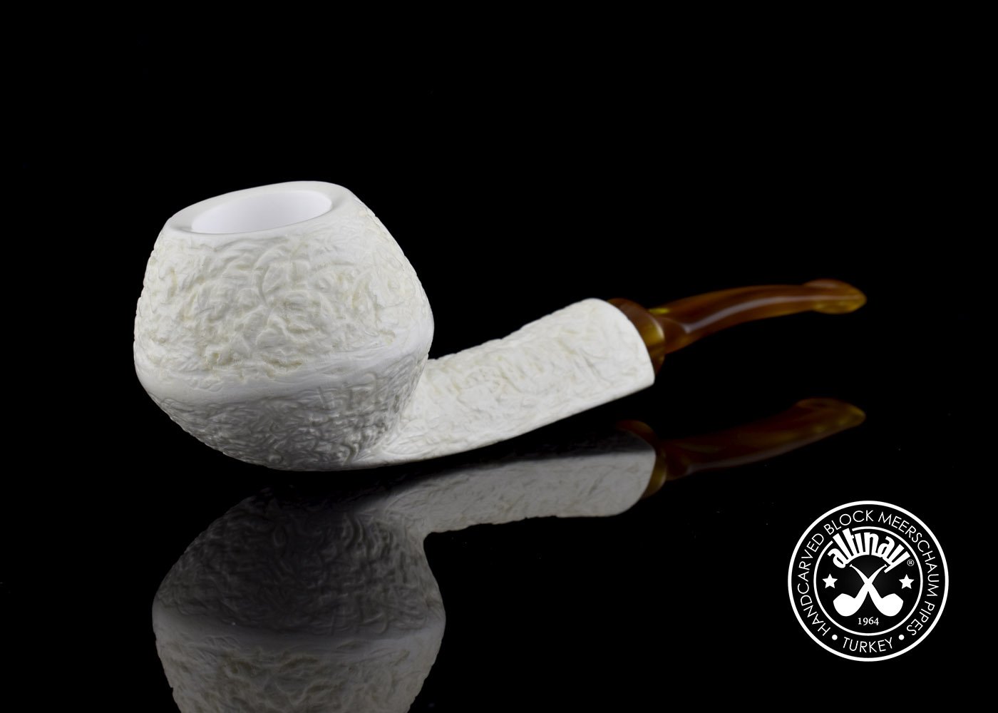 altinay-classic-bulldog-meerschaumpfeife-freehand image 2