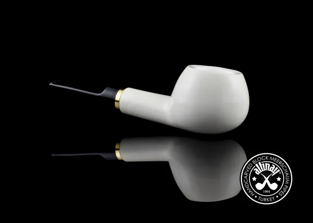 altinay-classic-tomato-meerschaumpfeife-messingring image 1