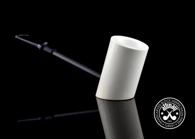 altinay-carbon-fiber-poker-meerschaumpfeife-mit-carbonholm image 1