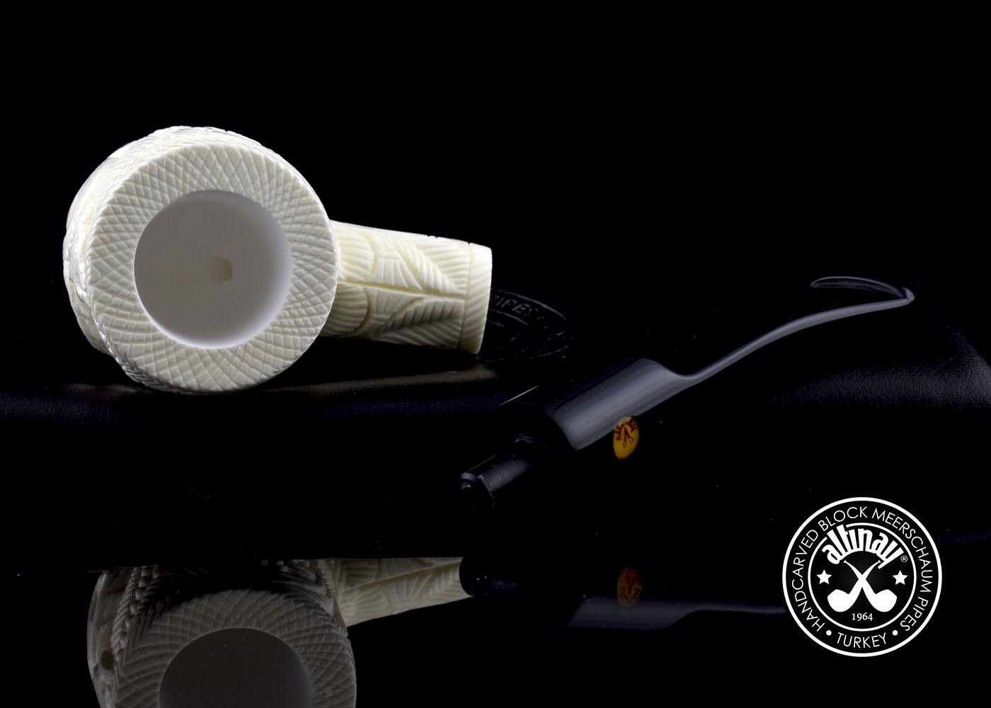 altinay-classic-billiard-meerschaumpfeife-wolfsmotiv image 2