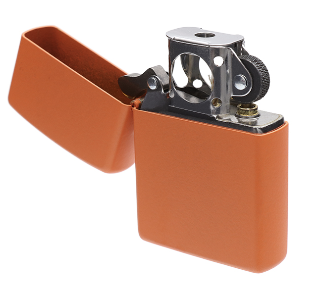 zippo-classic-orange-matte-pfeifenfeuerzeug-windfest image 2