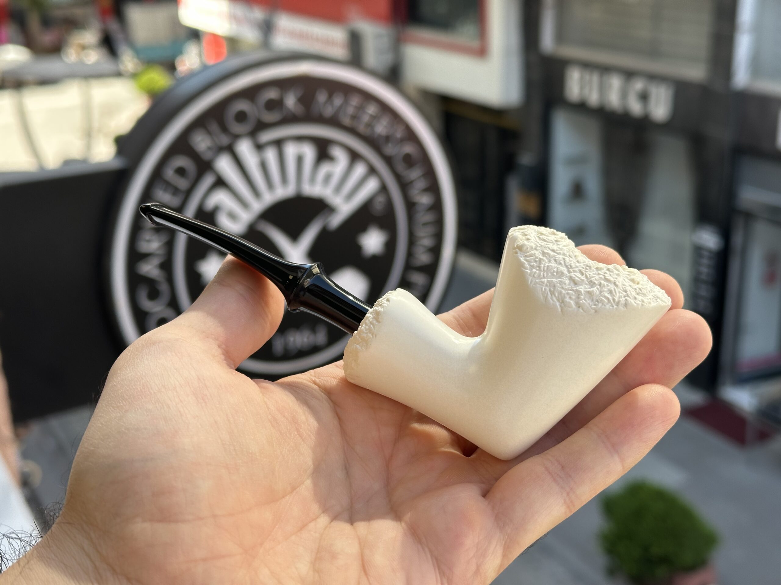altinay-translucent-acorn-meerschaumpfeife-a image 4