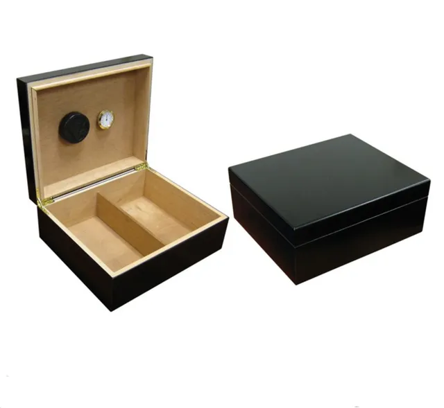 prestige-import-group-chalet-humidor-zigarrenbox-schwarz-50-zigarren image 1