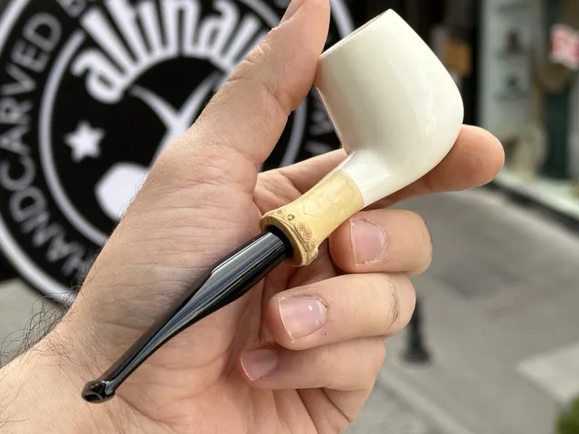altinay-translucent-bamboo-brandy-meerschaumpfeife-a image 1