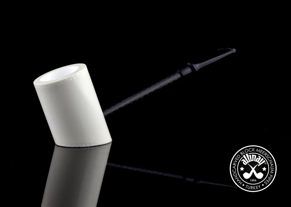 altinay-carbon-fiber-poker-pfeife-meerschaum-stand image 1