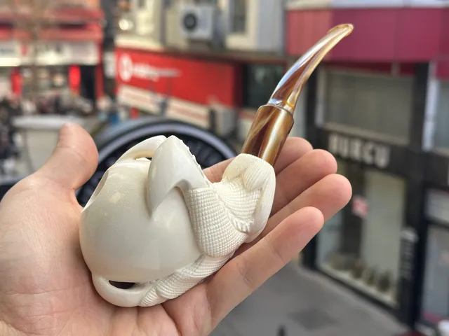 altinay-xl-claw-meerschaumpfeife-translucent-geschnitzt image 1
