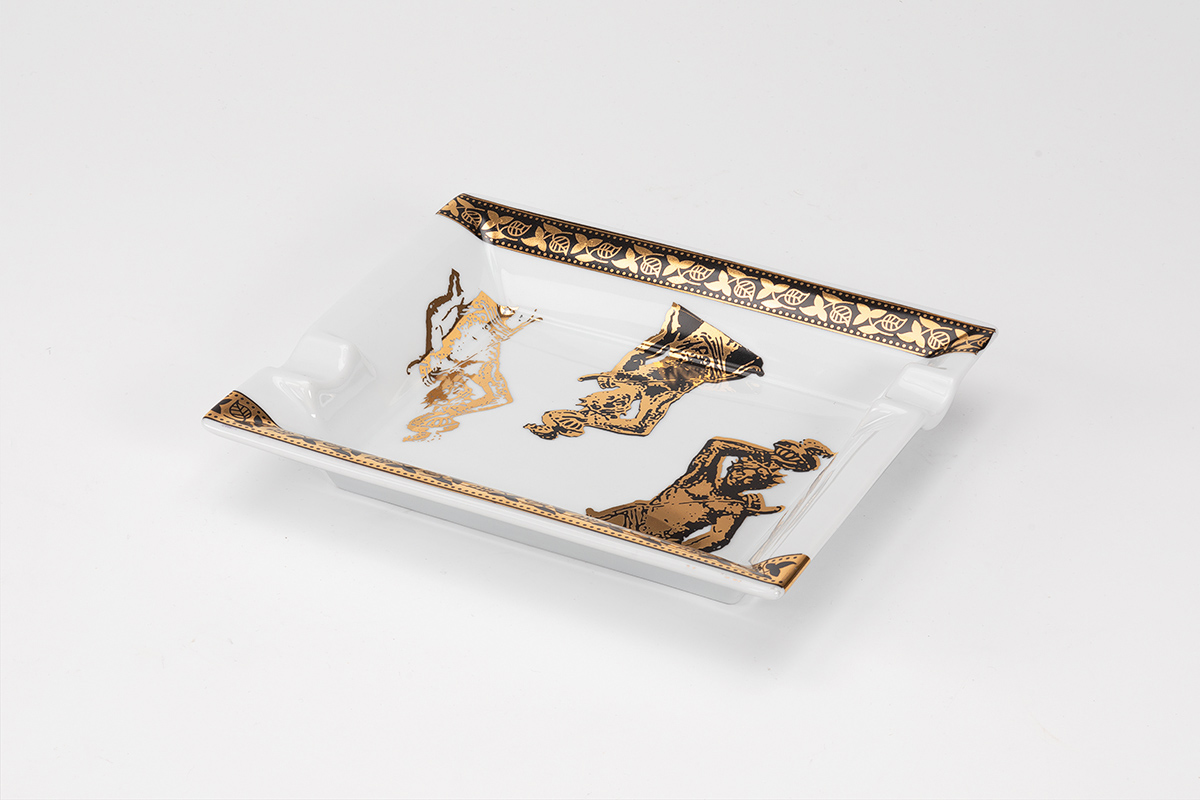 casdagli-ashtrays-villa-colossus-aschenbecher-gro image 2