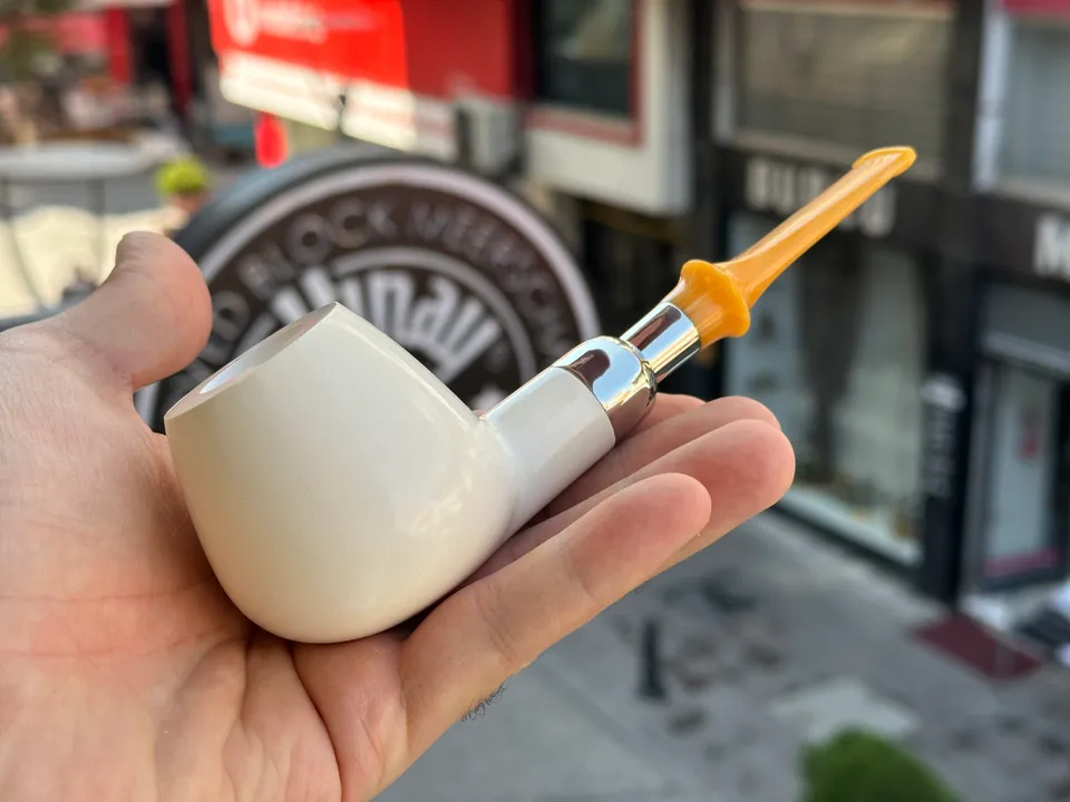 altinay-translucent-a-apple-spigot-meerschaumpfeife image 1