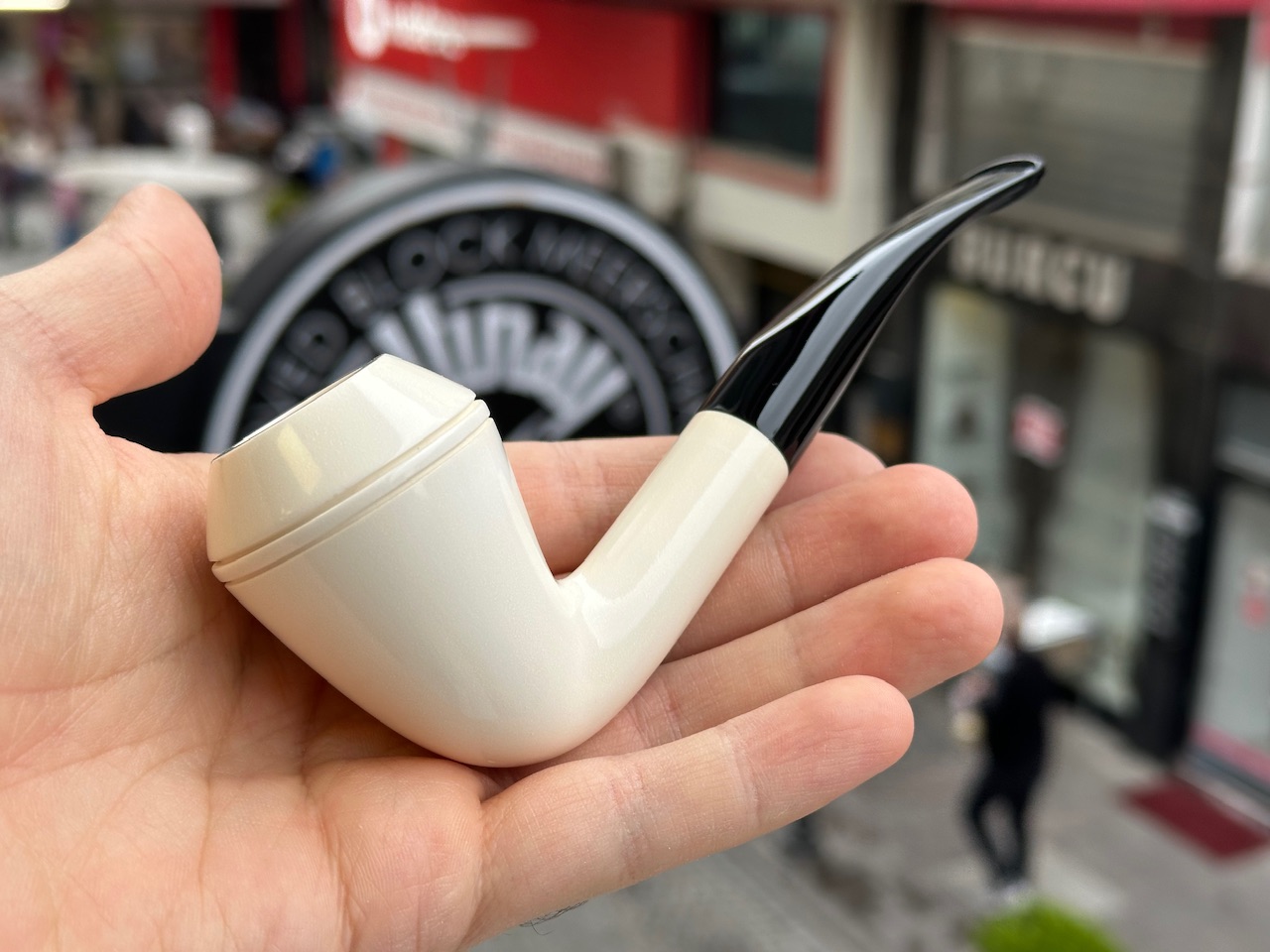 altinay-translucent-meerschaumpfeife-rhodesian-a image 1