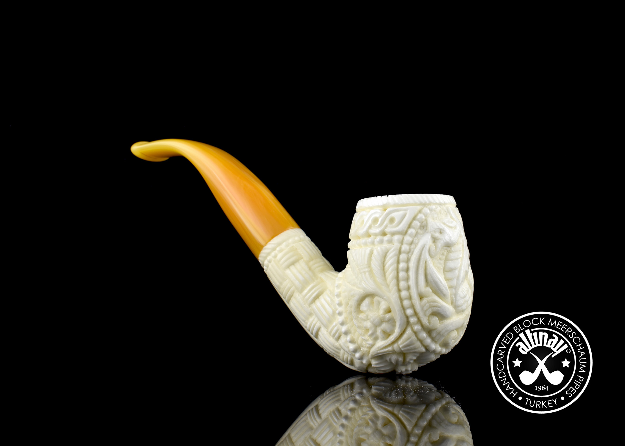 altinay-classic-brandy-meerschaumpfeife-drachenmotiv-2 image 3