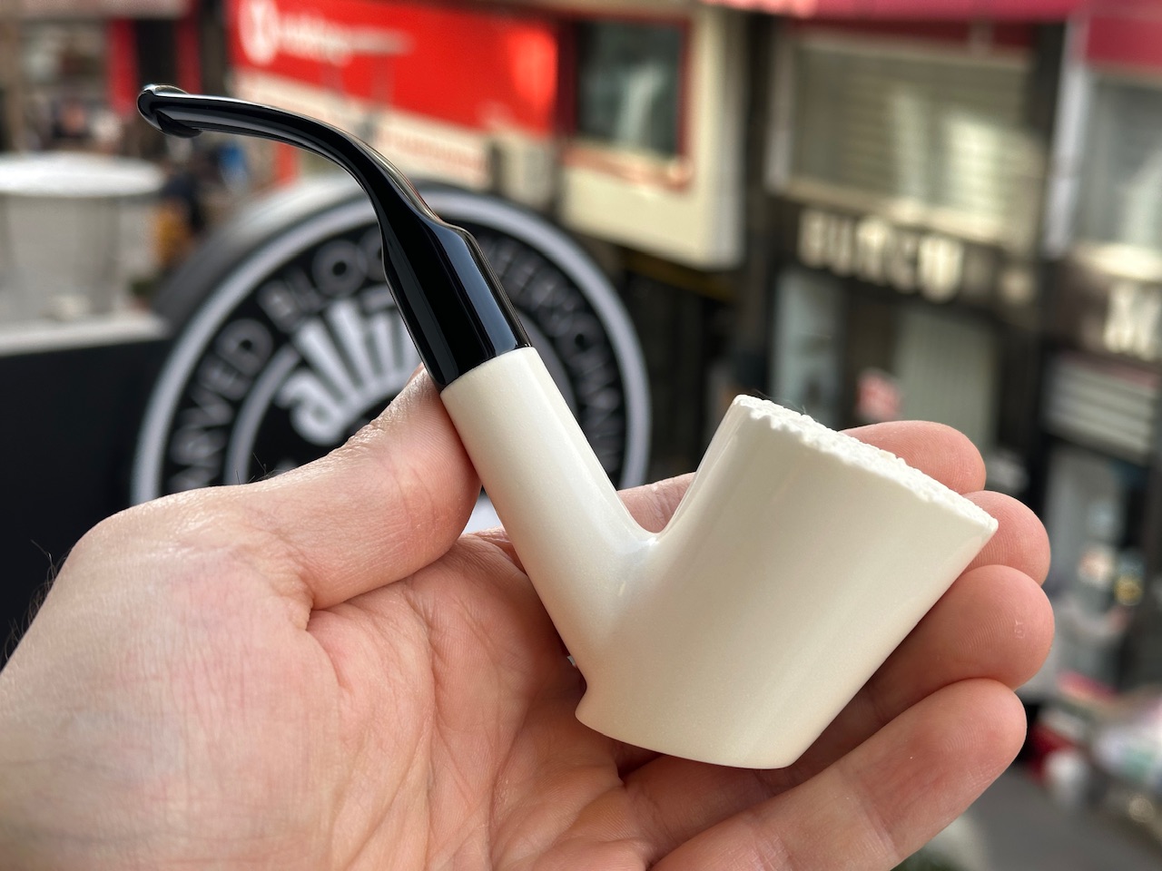 altinay-translucent-cherrywood-meerschaumpfeife-a-gebogen image 2